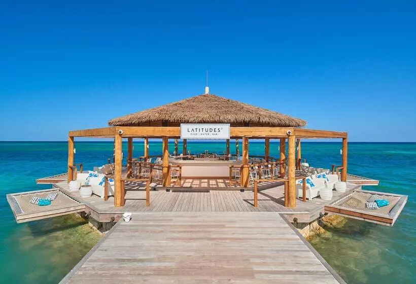 Fotos del hotel Sandals Montego Bay All Inclusive  Couples Only:  24