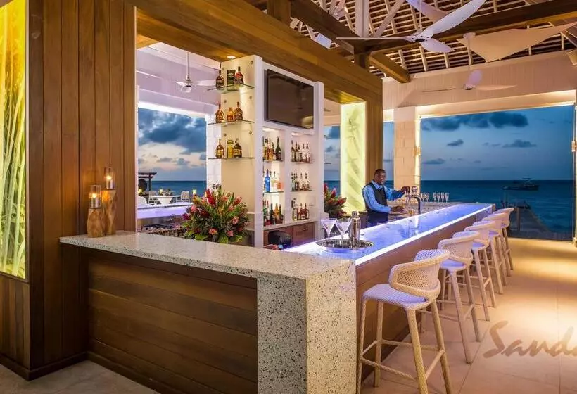 Fotos del hotel Sandals Montego Bay All Inclusive  Couples Only:  7