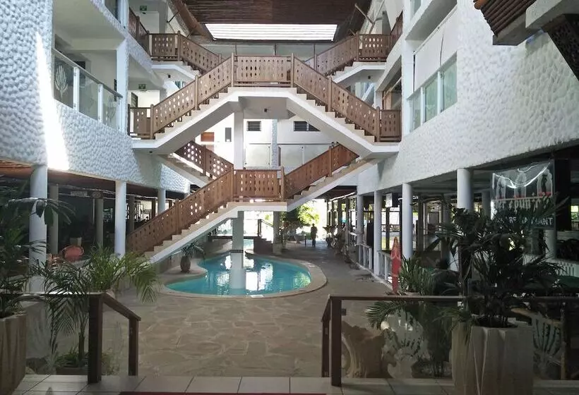 Fotos del hotel Travellers Beach:  10