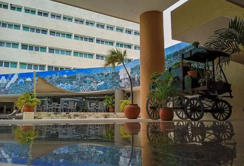 Fotos del hotel Los Aluxes:  3