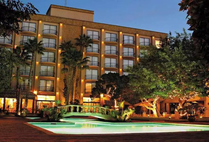 Fotos del hotel Lucerna Tijuana:  12