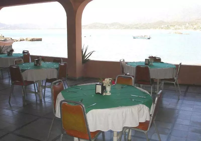 Fotos del hotel Playa De Santiago:  4