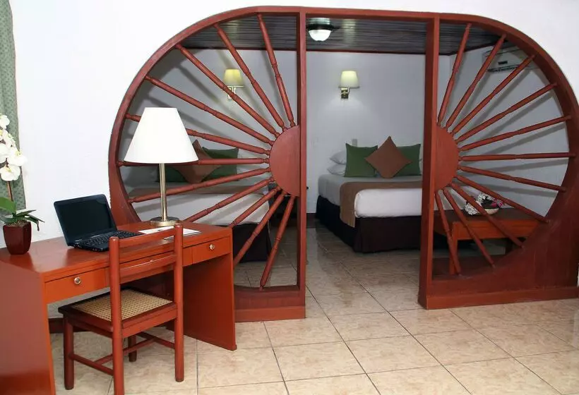 Fotos del hotel Best Western Las Mercedes Airport:  21