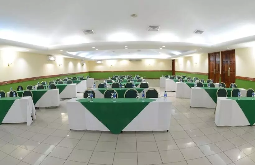 Fotos del hotel Best Western Las Mercedes Airport:  18