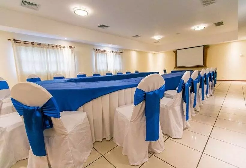 Fotos del hotel Best Western Las Mercedes Airport:  12