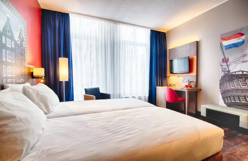 Leonardo  Amsterdam City Center