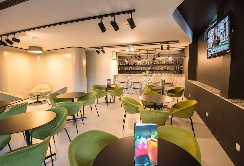 Fotos del hotel Azoris Angra Garden - Plaza Hotel:  12