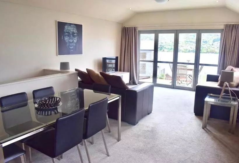 Fotos del hotel Alpine Village Apartments:  12