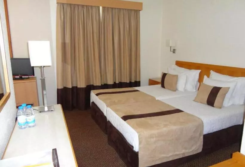 Fotos del hotel Dom Nuno:  9