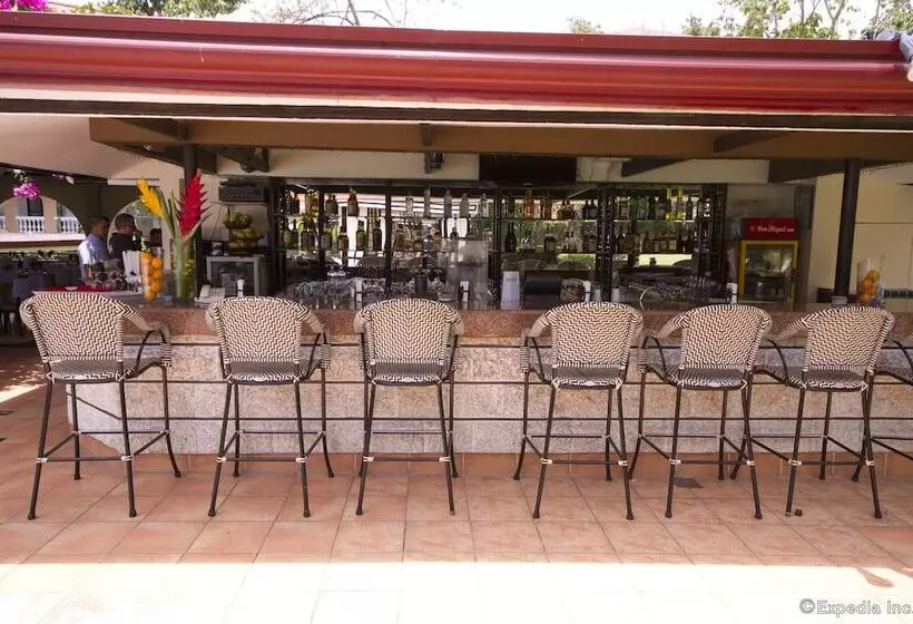 Fotos del hotel Montebello Villa:  17