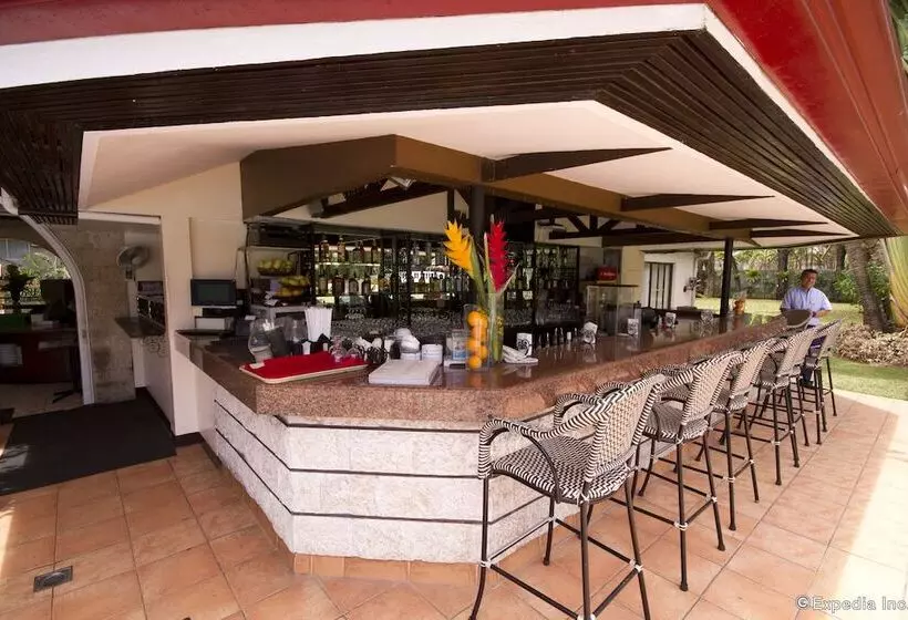 Fotos del hotel Montebello Villa:  5