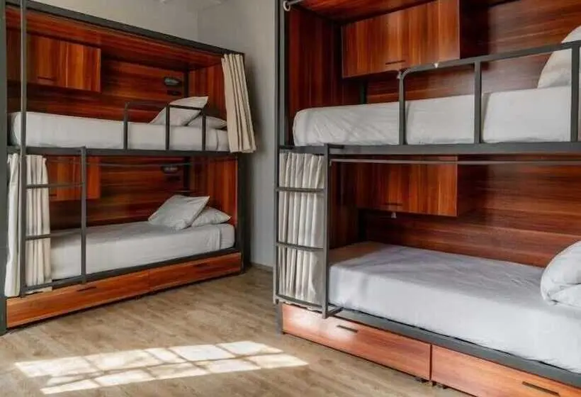 Fotos del hotel Selina Arequipa:  32
