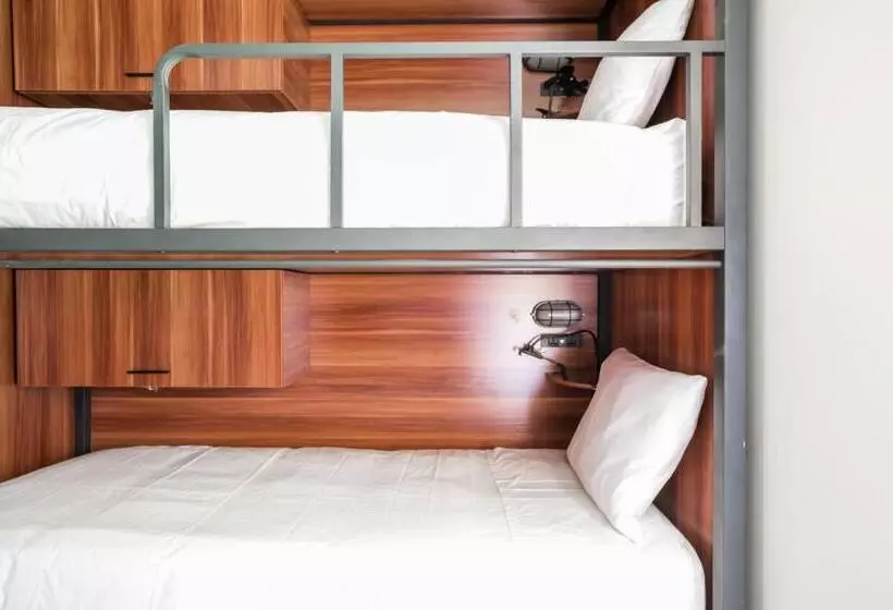 Fotos del hotel Selina Arequipa:  9