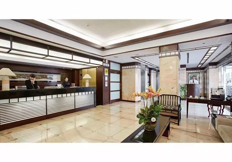 Fotos del hotel La Plaza Hotel:  4