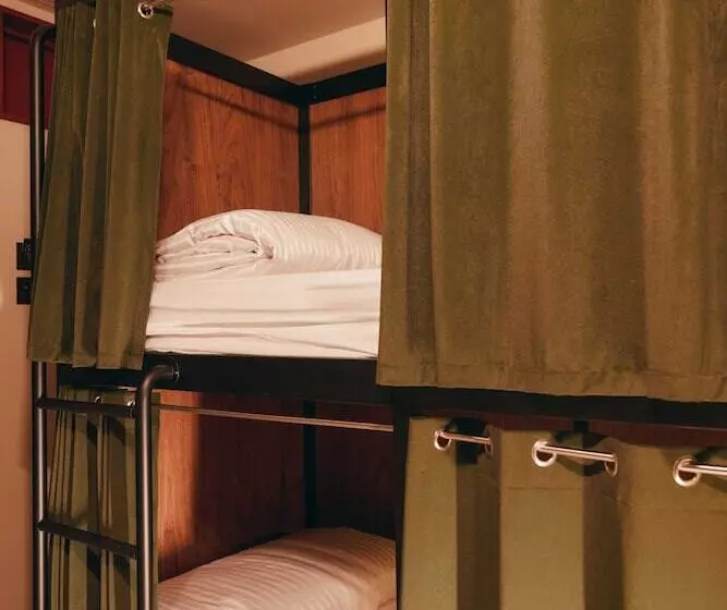 Fotos del hotel La Plaza Hotel:  21