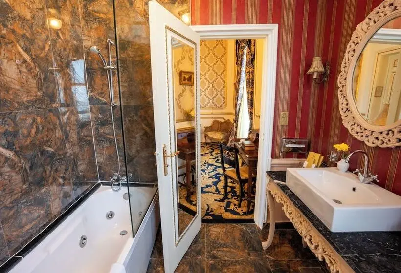 Fotos del hotel Paradise Inn Le Metropole:  5