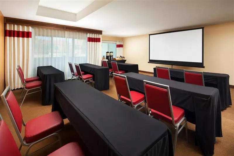 Fotos del hotel Four Points By Sheraton Phoenix South Mountain:  7