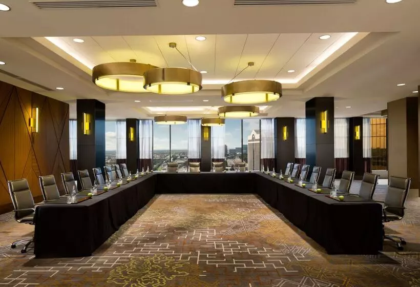 Fotos del hotel Doubletree By Hilton Hotel Dallas Campbell Centre:  10