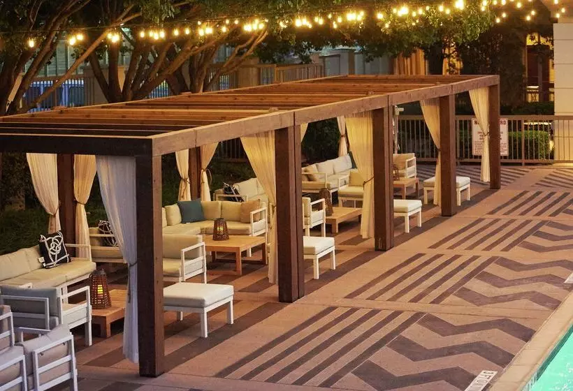 Fotos del hotel Doubletree By Hilton Dallas Market Center:  7