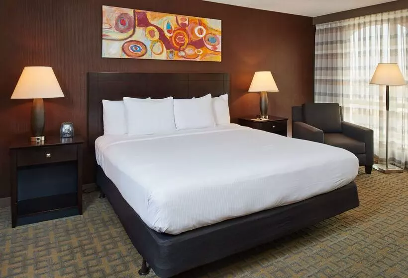 Fotos del hotel Doubletree By Hilton Dallas Market Center:  2