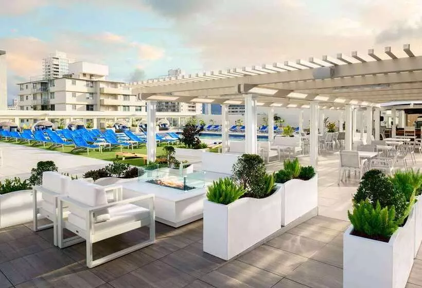 Fotos del hotel Hilton Waikiki Beach:  15