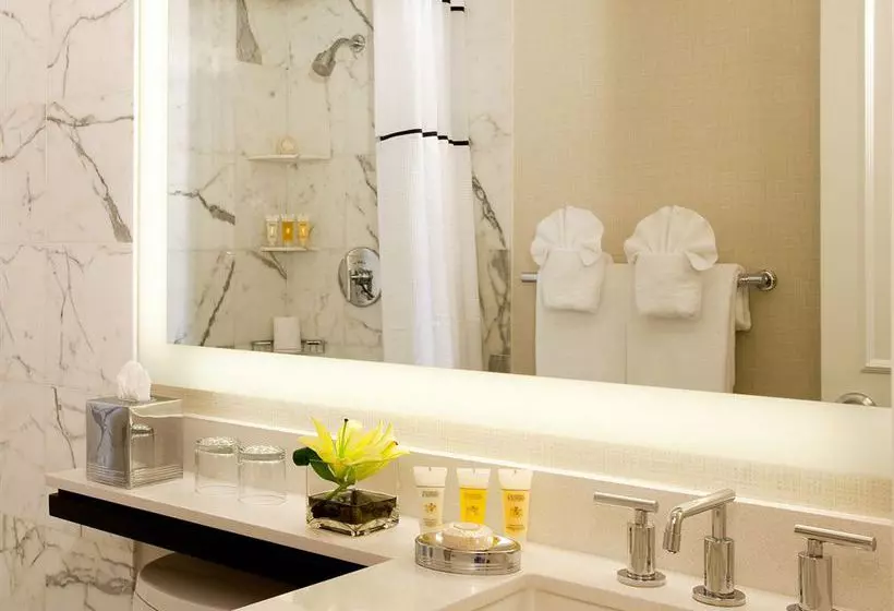 Fotos del hotel The Latham Hotel:  5