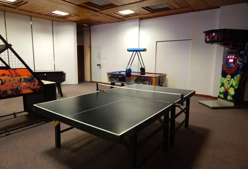 Fotos del hotel Alpina:  12