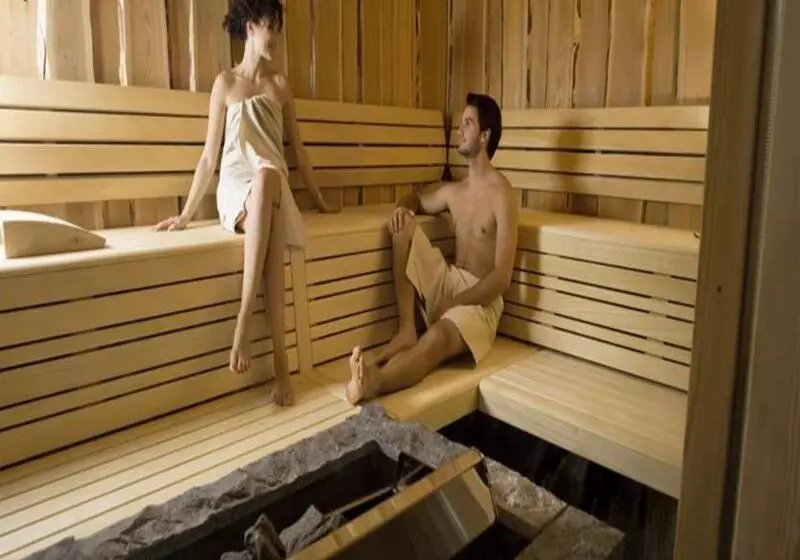 Fotos del hotel Alpina:  3