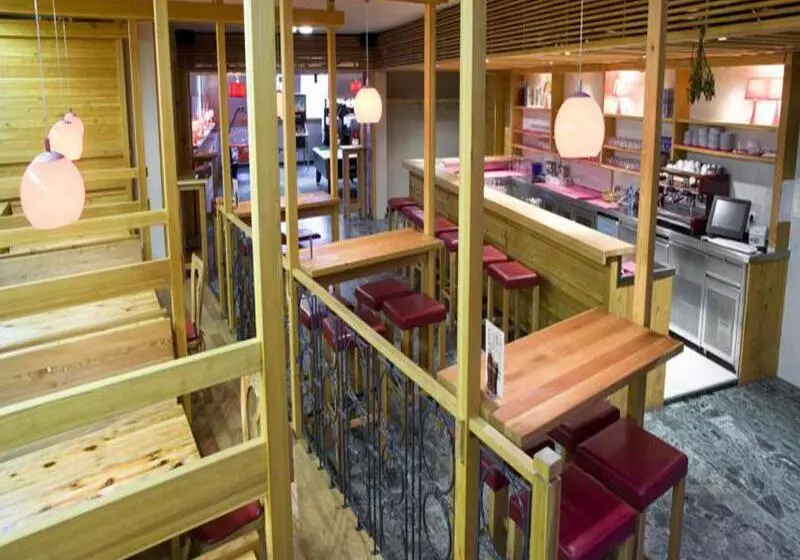 Fotos del hotel Alpina:  5