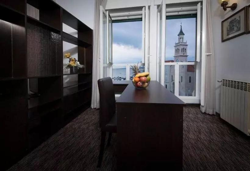 Fotos del hotel Bellevue:  7