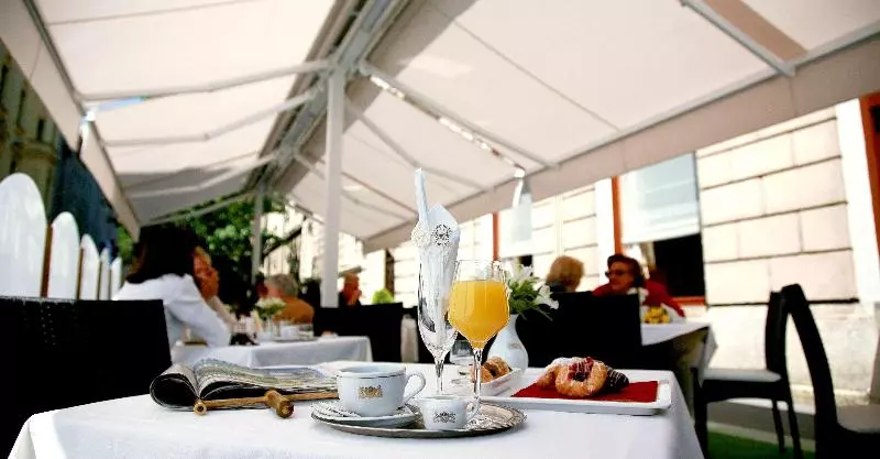 Fotos del hotel Palace:  6