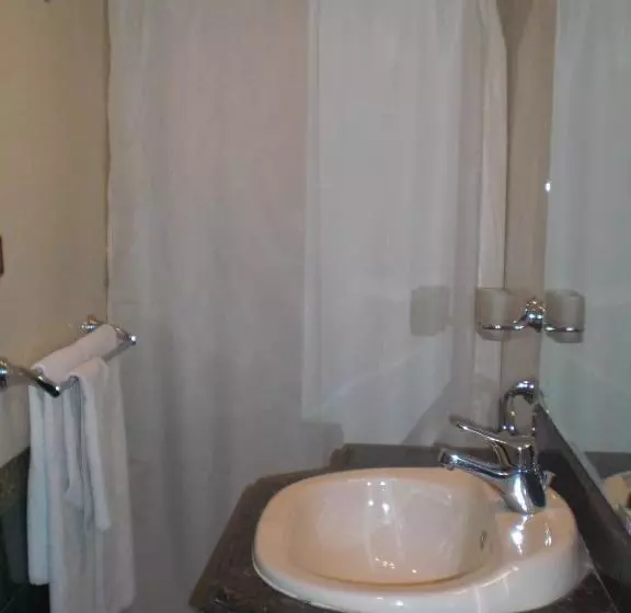 Fotos del hotel Philippe Luxor:  11