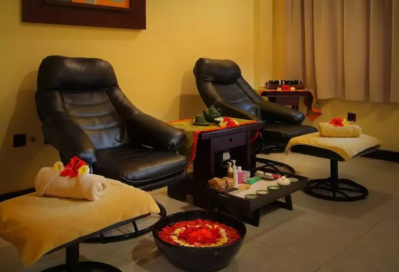 Fotos del hotel Adi Dharma Cottages:  25