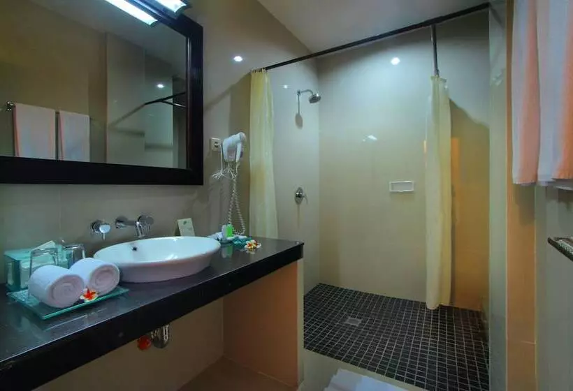 Fotos del hotel Adi Dharma Cottages:  11