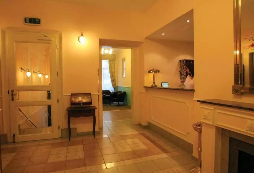 Fotos del hotel Anna:  8