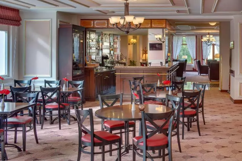 Fotos del hotel Danubius Health Spa Resort Hvezda-Skalnik:  9