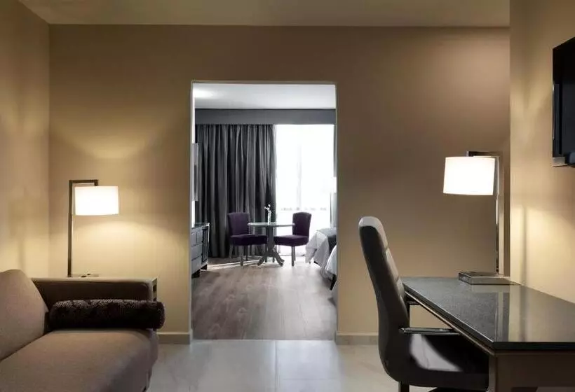 Fotos del hotel Krystal Monterrey:  13