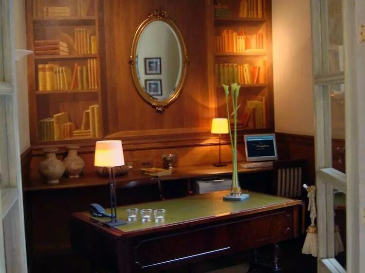 Fotos del hotel Le Dixseptième:  1