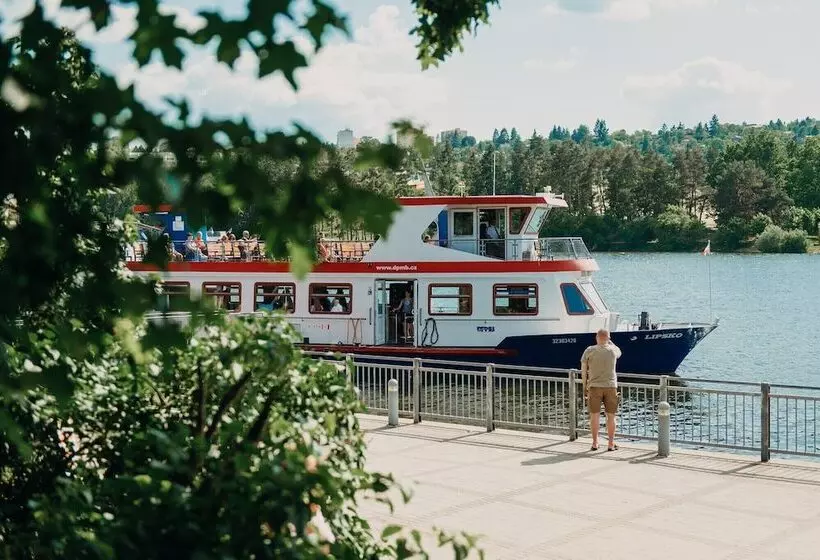 Fotos del hotel Orea Resort Santon Brno:  2