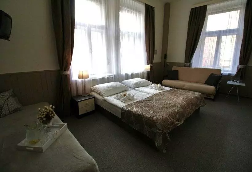 Fotos del hotel Anette:  14