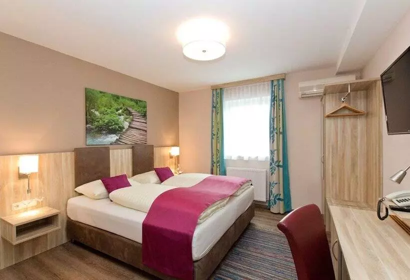 Fotos del hotel Das Junior By Max 70:  13