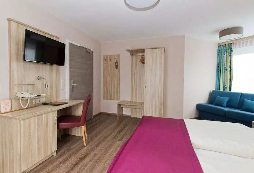 Fotos del hotel Das Junior By Max 70:  9