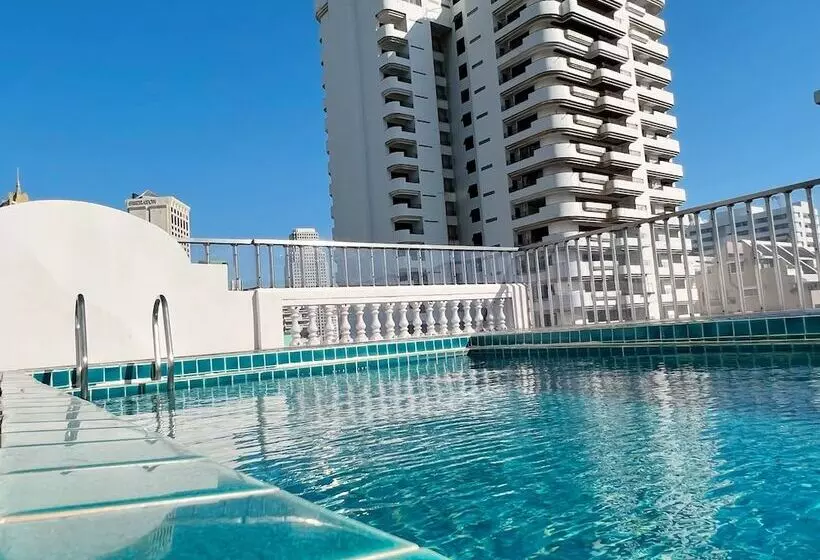 Fotos del hotel The Promenade:  2