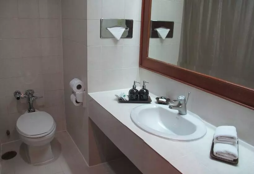 Fotos del hotel The Promenade:  11