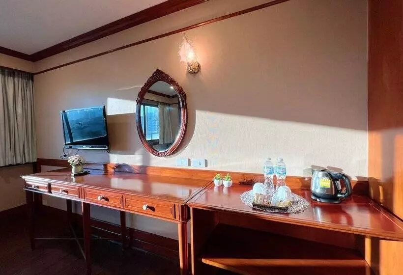 Fotos del hotel The Promenade:  21