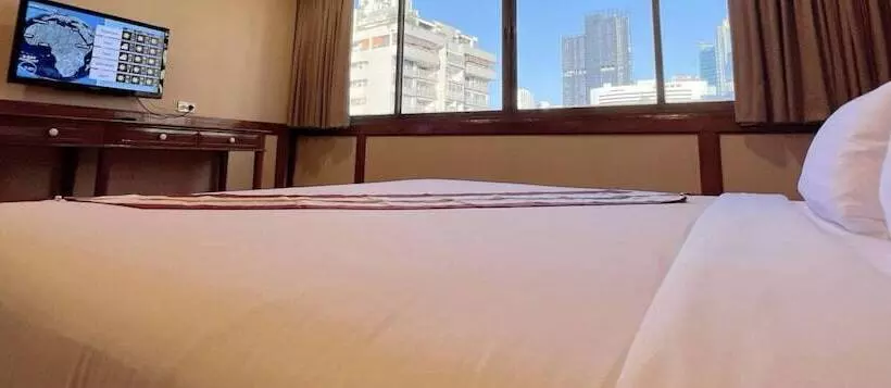 Fotos del hotel The Promenade:  16