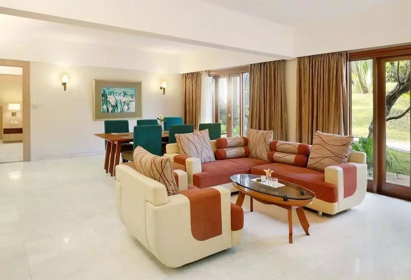 Fotos del hotel Novotel Surabaya:  18