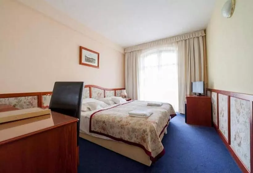 Fotos del hotel Bobbio:  6