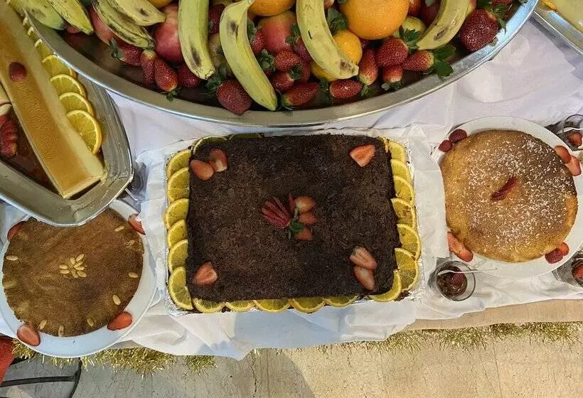 Fotos del hotel Gaddis Hotel, Suites And Apartments:  24