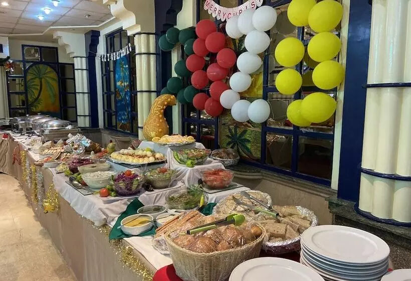 Fotos del hotel Gaddis Hotel, Suites And Apartments:  22